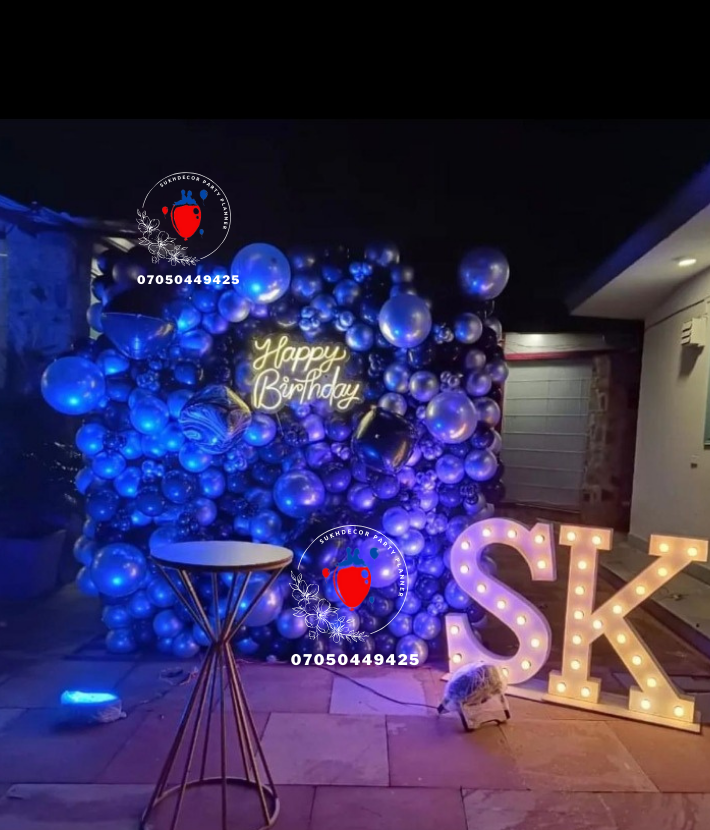 Full Size Balloon Wall Happy Anniversary  Premium Couple Theme Decoration In Delhi